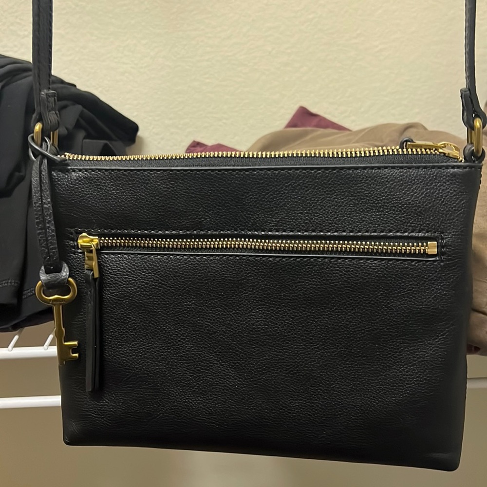 Black Leather Fossil Purse NWOT
